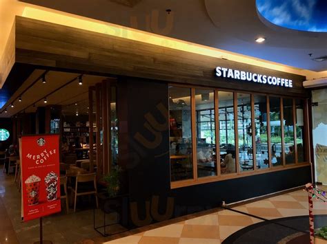 STARBUCKS MEGA MALL BATAM, Batam Center .